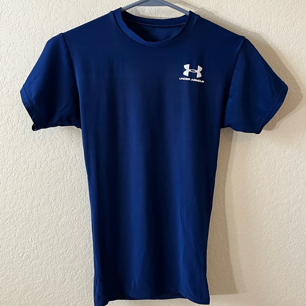 3 Pack Boy Under Armour Men's T-Shirts - Navy, Blue, Red - Picture 3 of 8